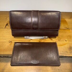 Vintage Coach Hamptons Brown Leather Trifold Envelope Wallet Checkbook Organizer